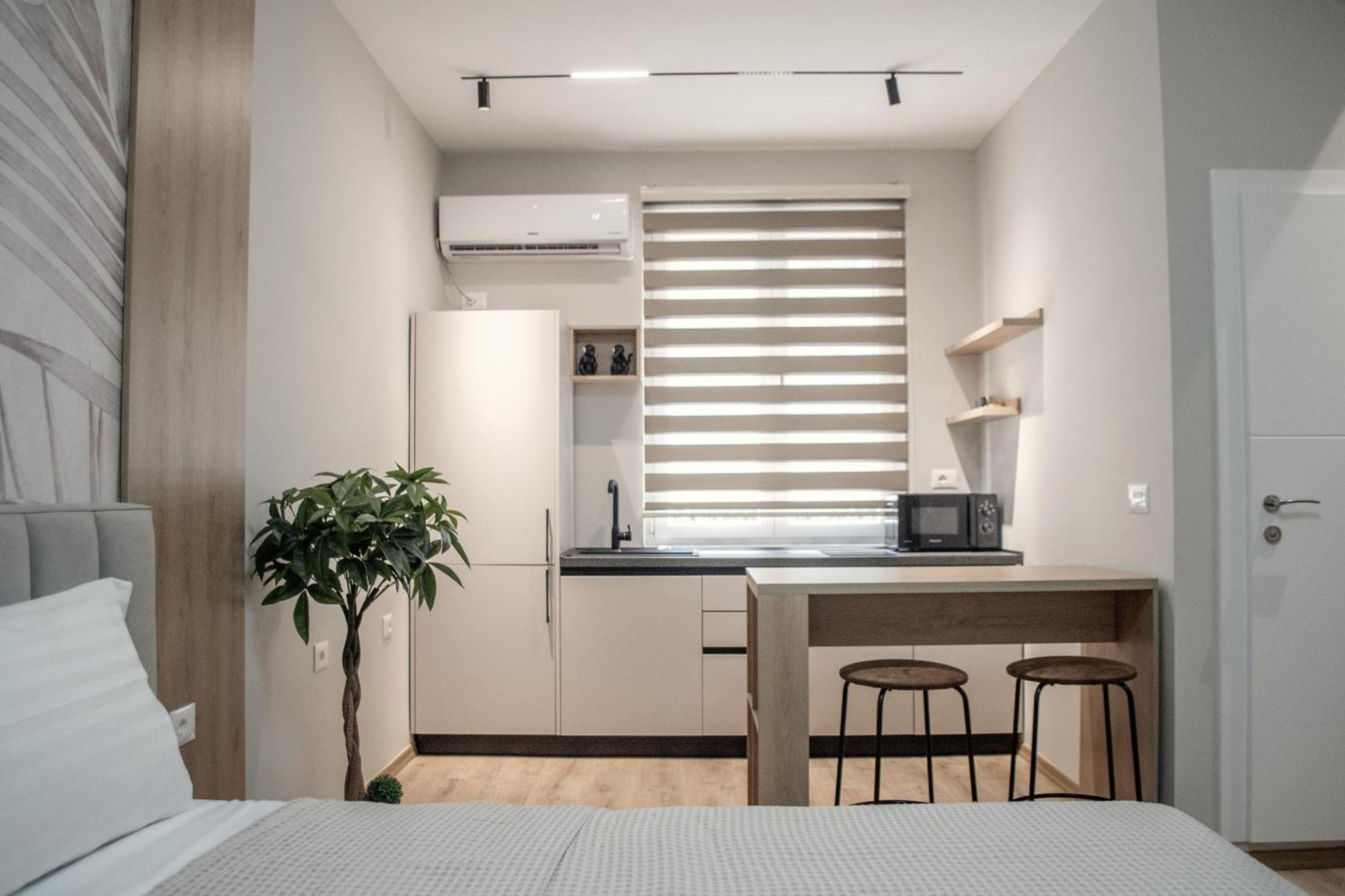 Goat Apartments Τίρανα Εξωτερικό φωτογραφία