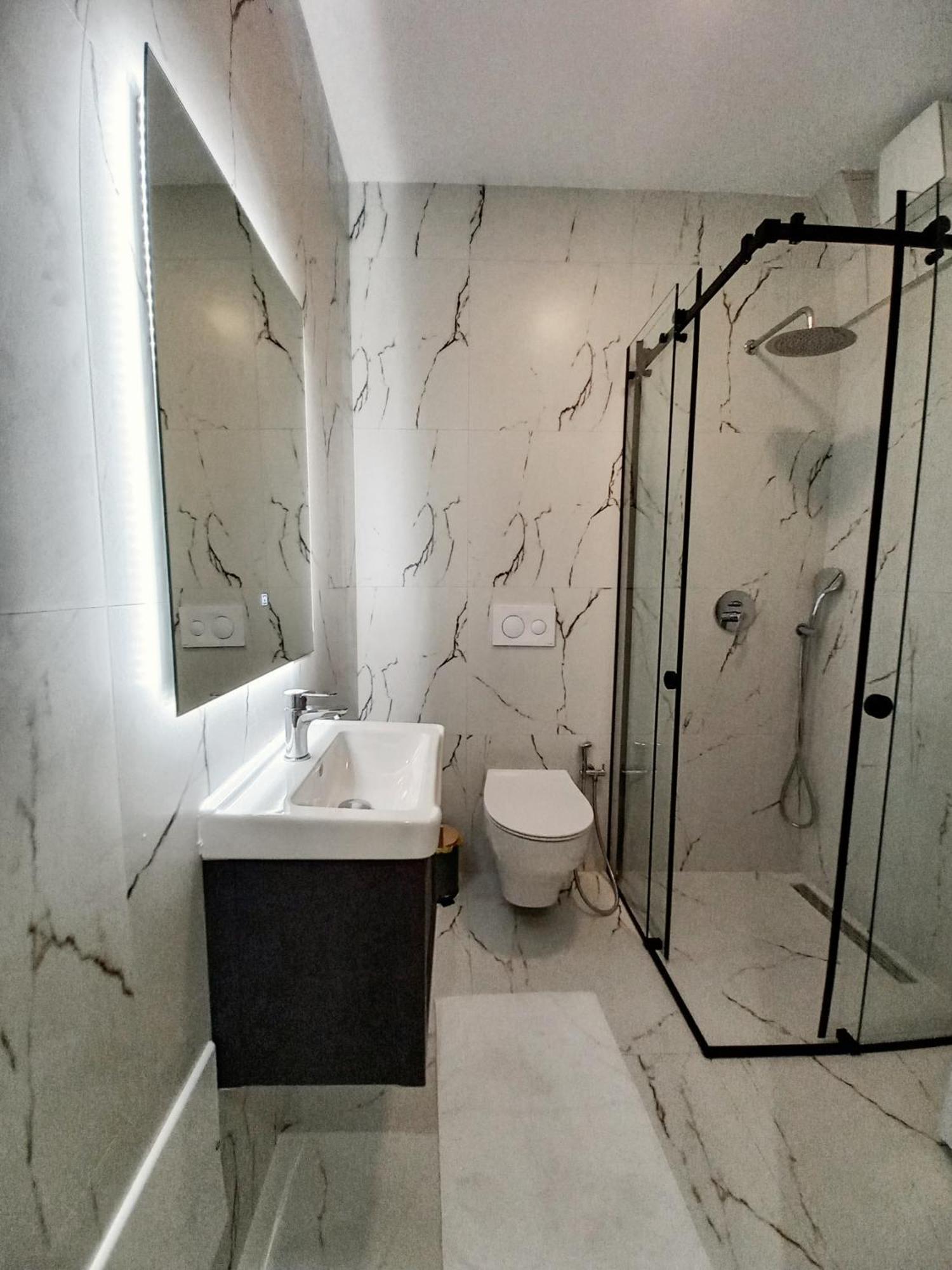 Goat Apartments Τίρανα Εξωτερικό φωτογραφία