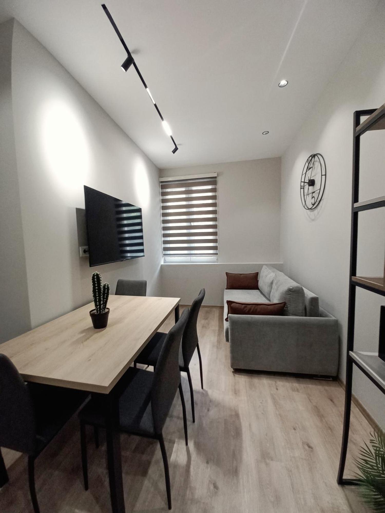Goat Apartments Τίρανα Εξωτερικό φωτογραφία
