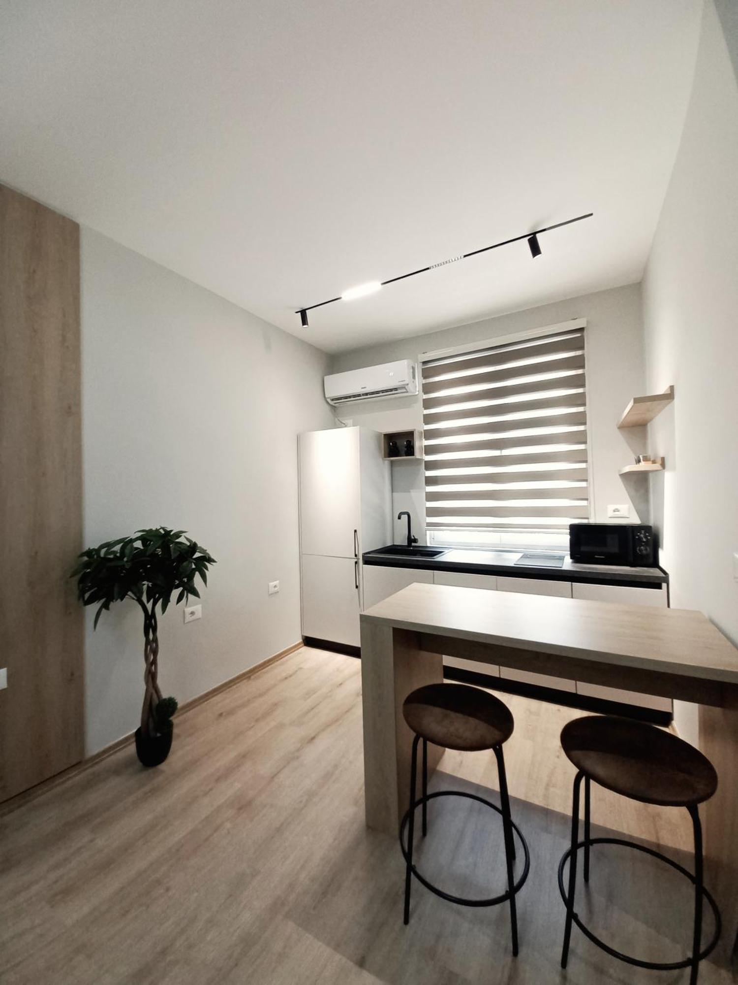 Goat Apartments Τίρανα Εξωτερικό φωτογραφία